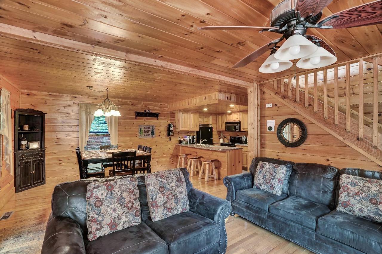 Goldilocks' Honey Pot Chalet
